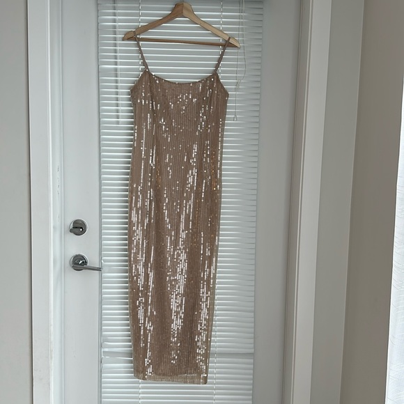 SLA the Label Lyra Dress - Picture 3 of 9